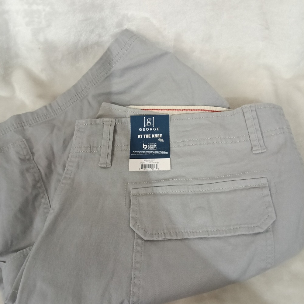 George Mens Cargo Shorts Soft Silver Grey 44 10 Inseam NWT